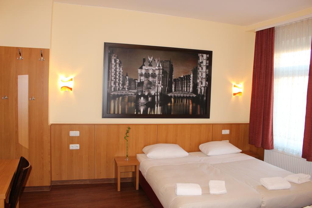 Altan Hotel Hamburg Eksteriør bilde