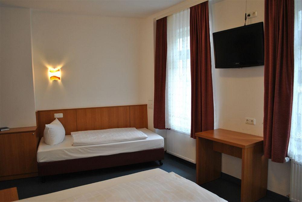 Altan Hotel Hamburg Eksteriør bilde