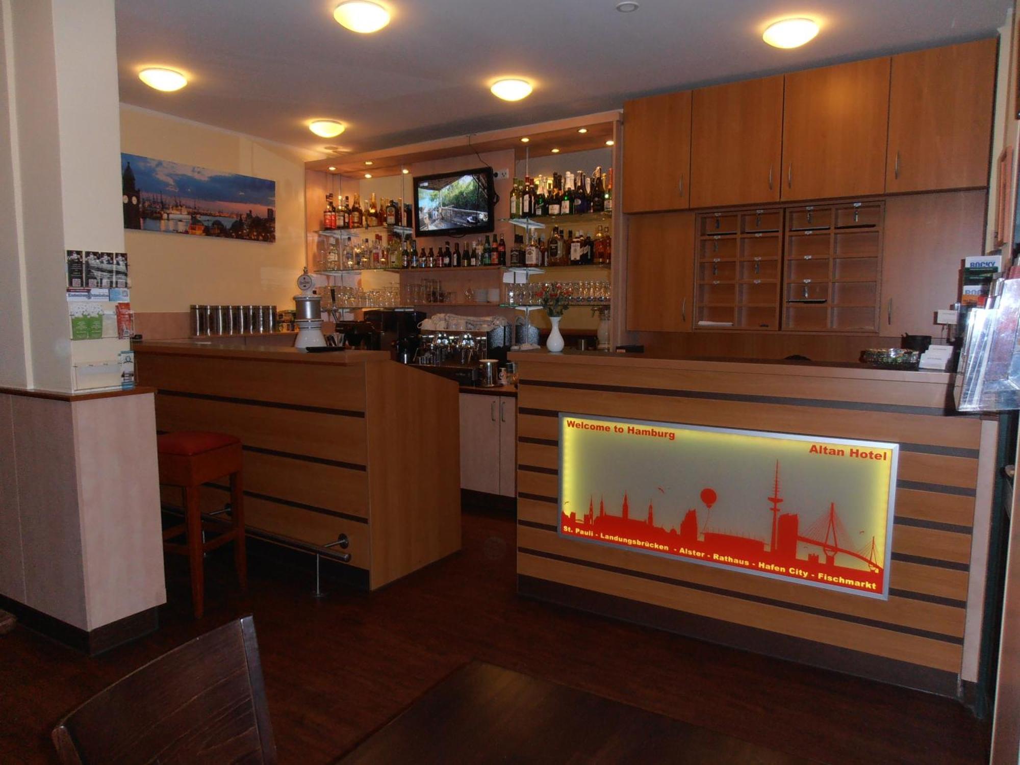 Altan Hotel Hamburg Eksteriør bilde