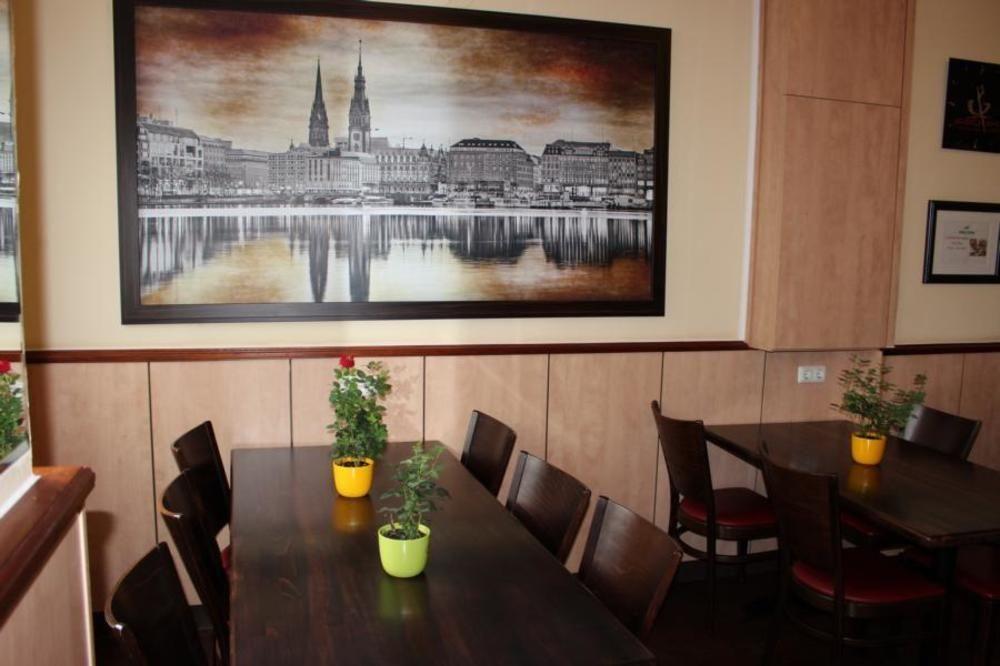 Altan Hotel Hamburg Eksteriør bilde
